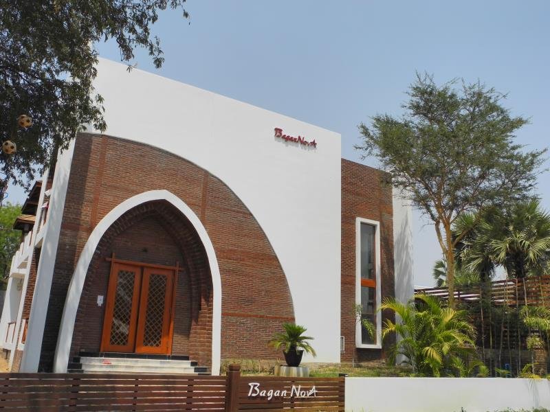 BAGAN NOVA HOTEL
