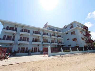 Nobel Chaung Tha Hotel